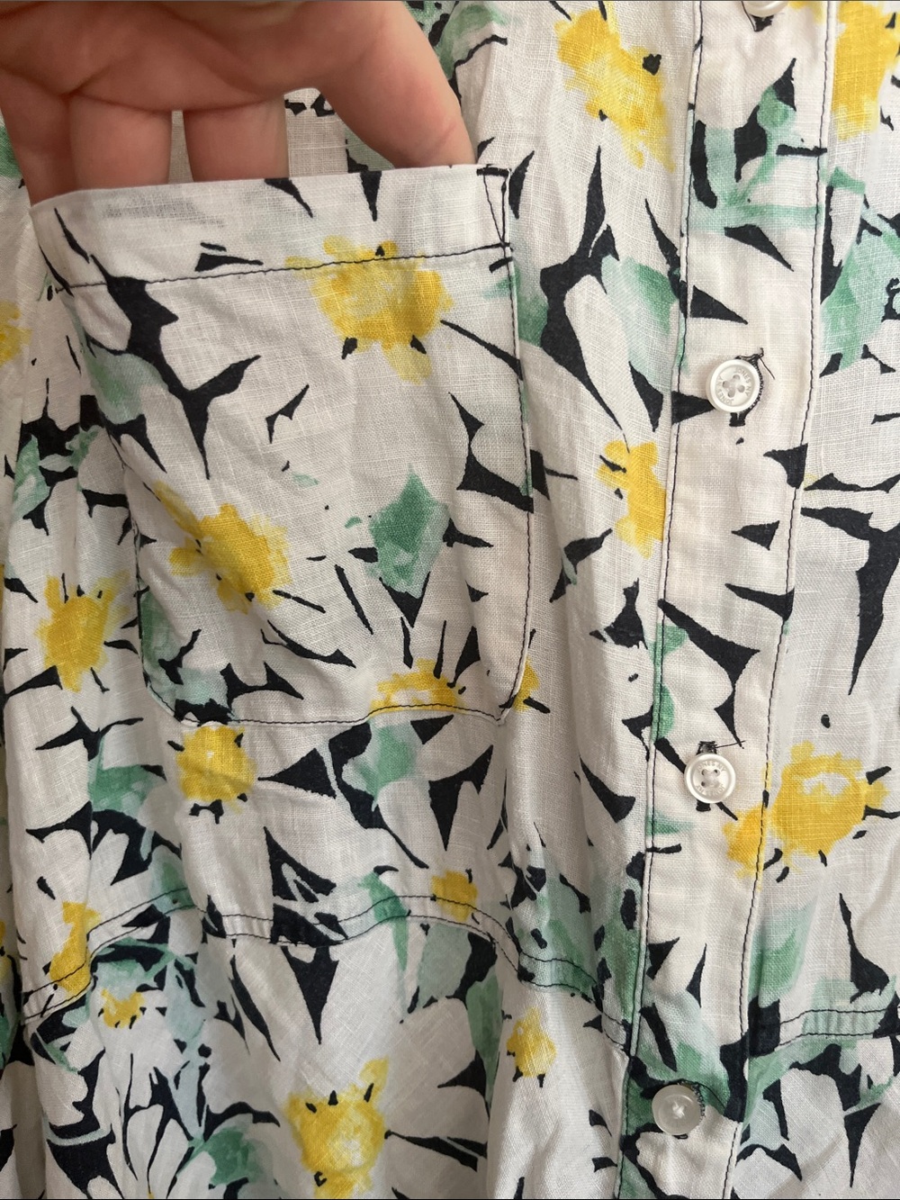 Jones New York Linen Daisy Print Blouse View 3